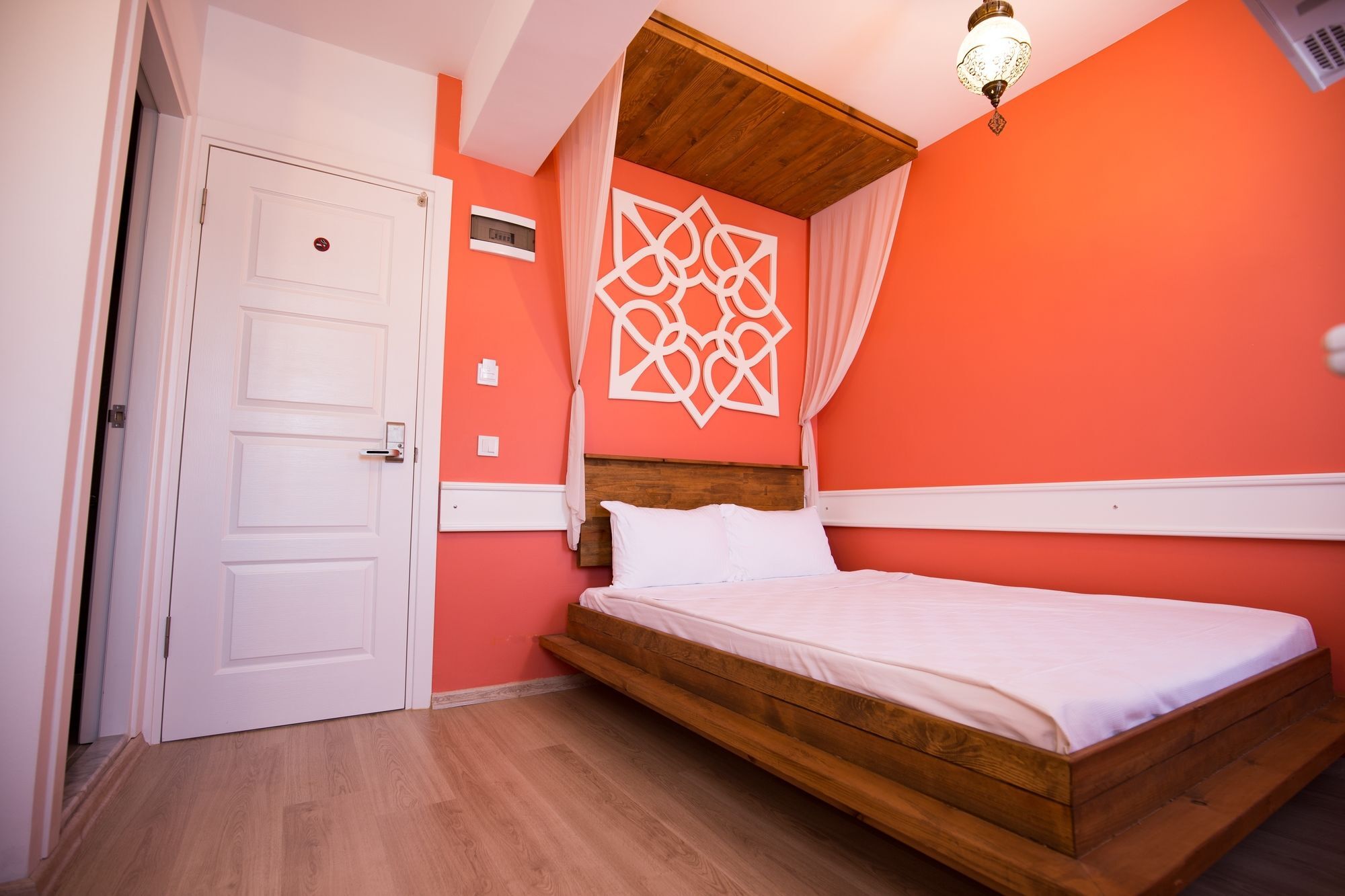 Menendi Otel Foça Exteriör bild